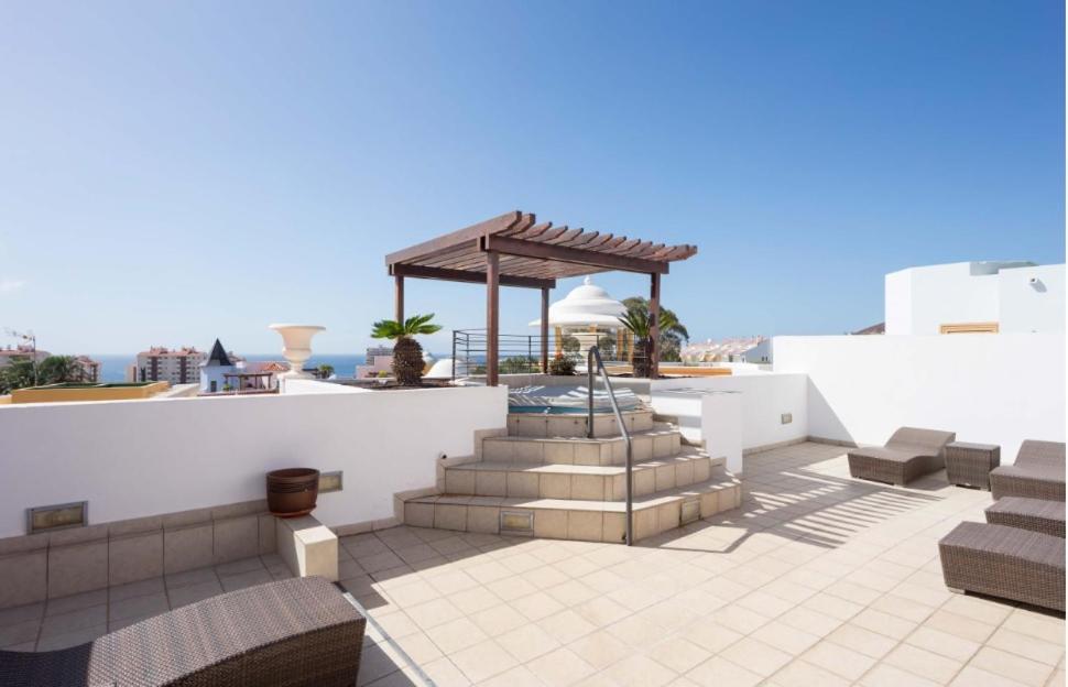 Atlas Suites Tenerife By Enjoyahome Los Cristianos  Exteriör bild